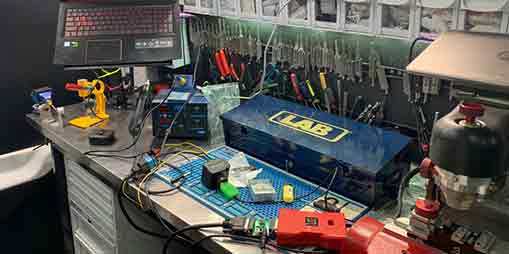 mobile locksmith lab in denver