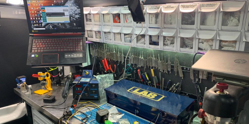 First Choice Locksmith van workshop